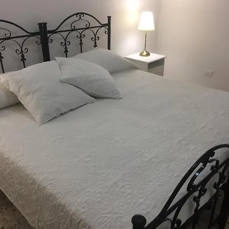 Villino Donna Rita * Lecce